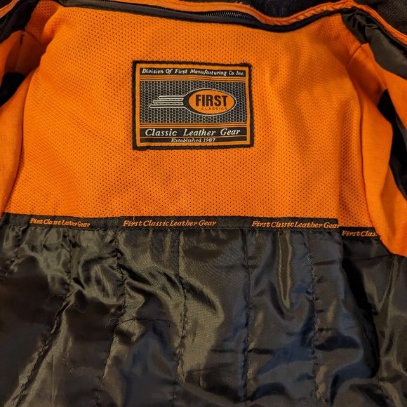 XS First Classic Leather Motorcycle Jacket - Picture 3 of 4